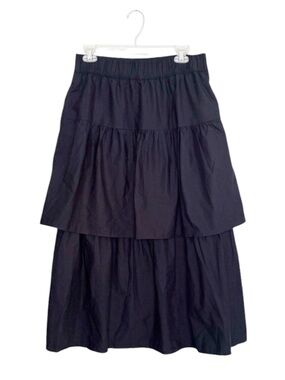 WHO WHAT WEAR Black Tiered Skirt Size Medium